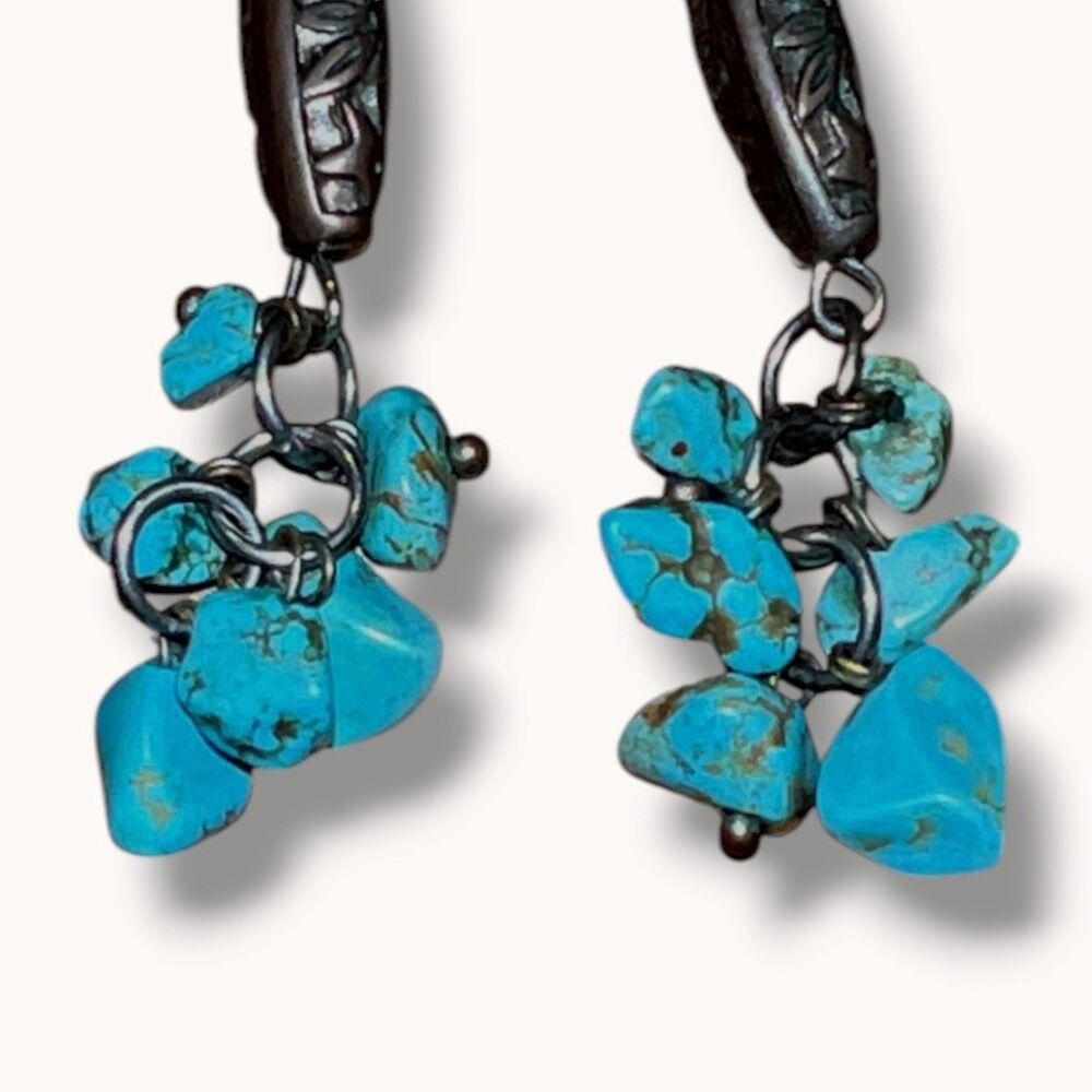 Turquoise Chip Cluster Dangle Earrings Southwestern Boho 2.25 Inch - Picture 4 of 8